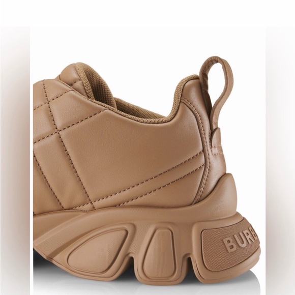 Burberry Quilted Sneakers in Beige - Picture 4 of 8